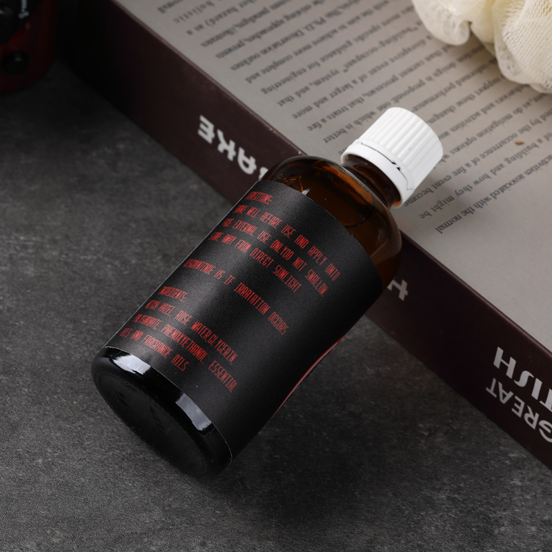ياكي زيريوس إله يوناني للحلاقة - مراجعة Aftershave وسعره